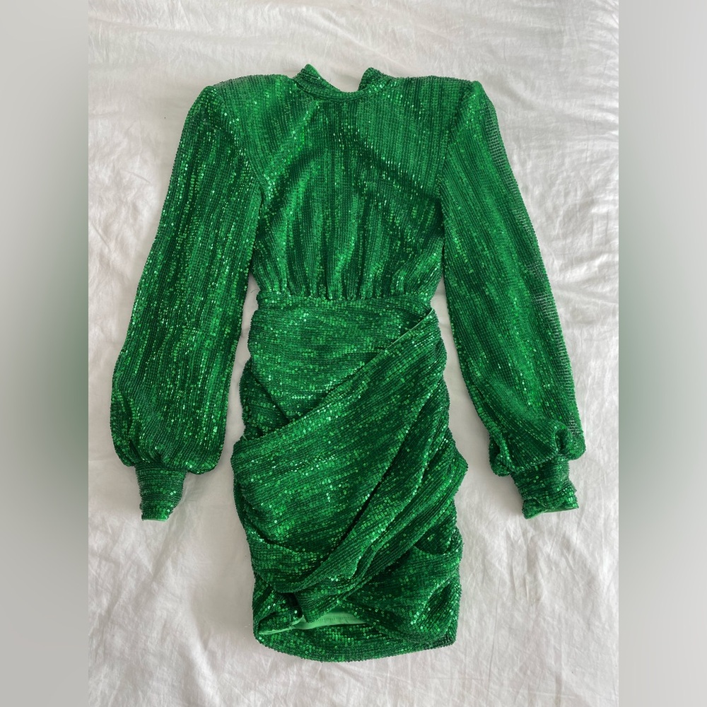 PrettyLittleThing Emerald Green Sequin Open Back Mini Dress | Size 0 - Picture 4 of 4